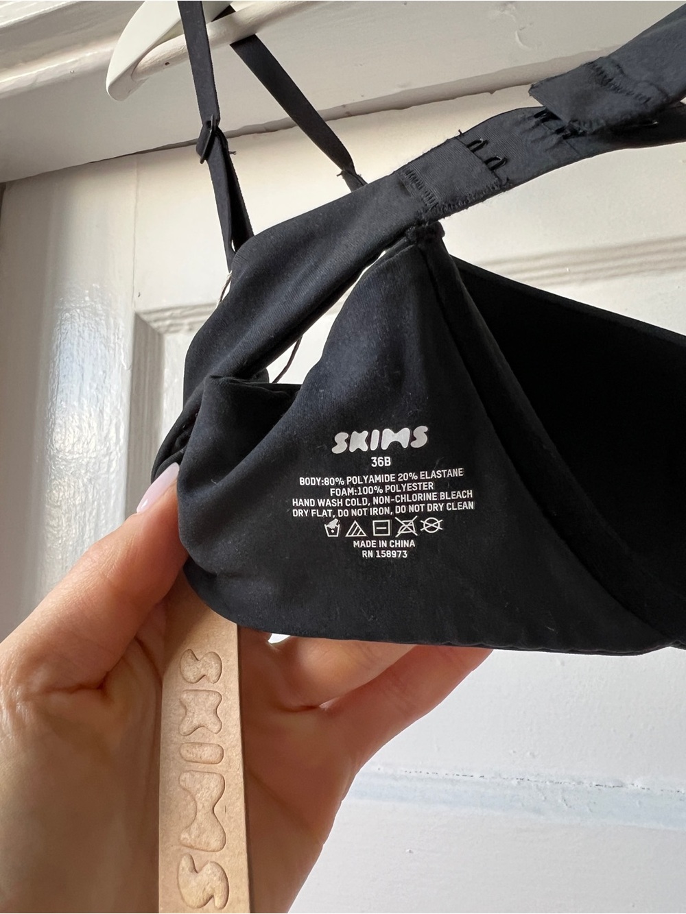 NWT Skims Bra - Picture 5 of 5